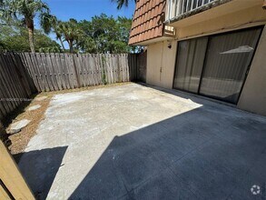 Building Photo - 719 Mill Valley Pl