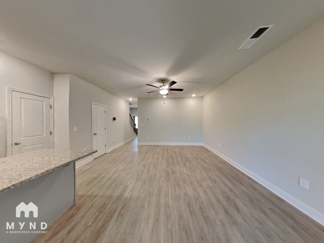 Foto del edificio - 3417 Sumersbe court