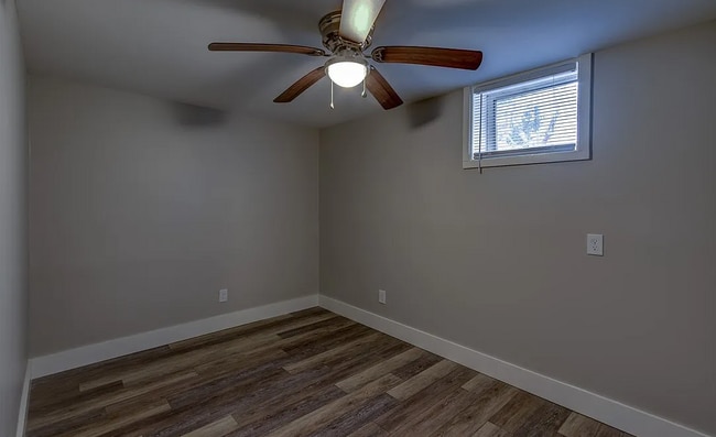 Building Photo - 183 Hillside Dr