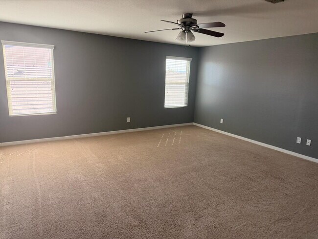 Foto del edificio - 37444 Big Bend Rd