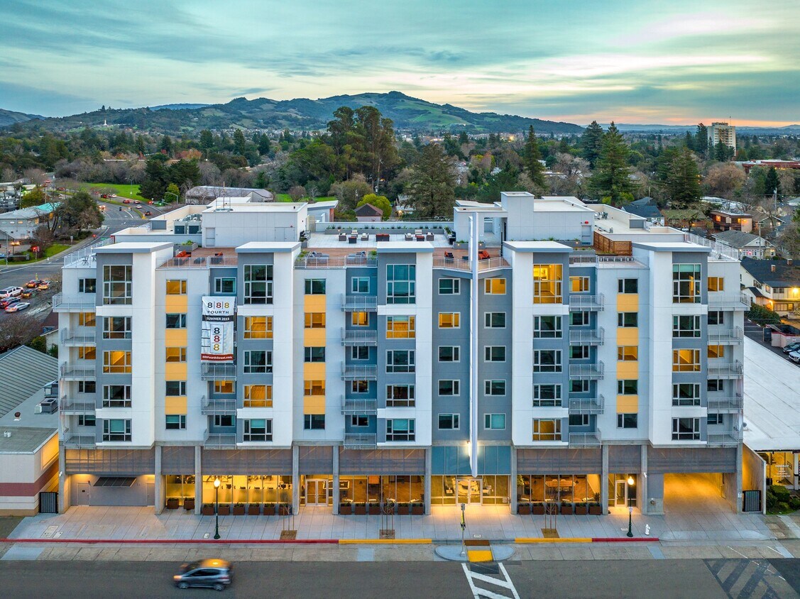 888 4th Street Apartments in Santa Rosa, CA