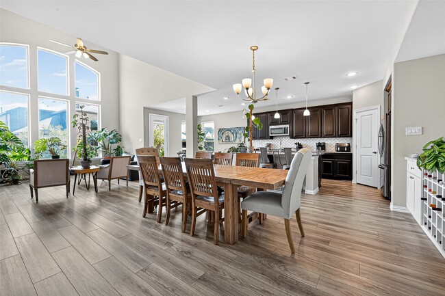 Building Photo - 3811 Lake Falls Dr