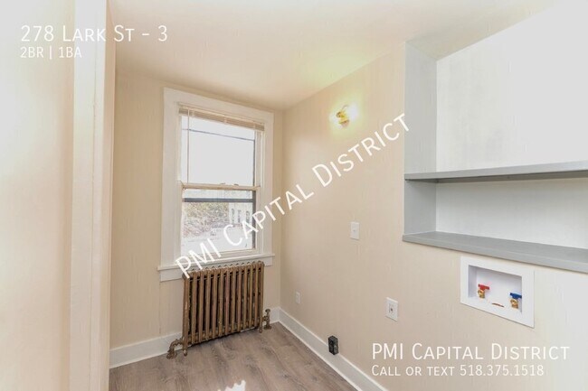 Foto del edificio - 278 Lark St