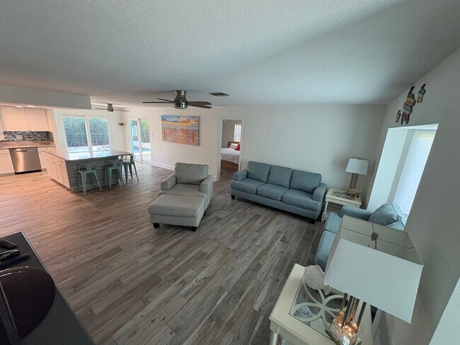 Foto del edificio - 6195 Pecan Rd