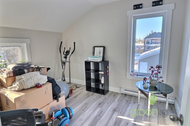 Photo du bâtiment - 262 Mill Rd