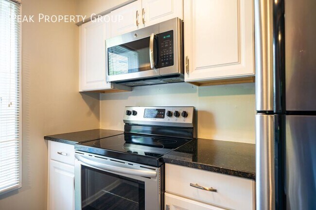 Building Photo - MOVE IN NOW!! $99 Security Deposit Special...