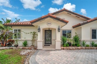 Building Photo - 15715 SW 76th Terrace