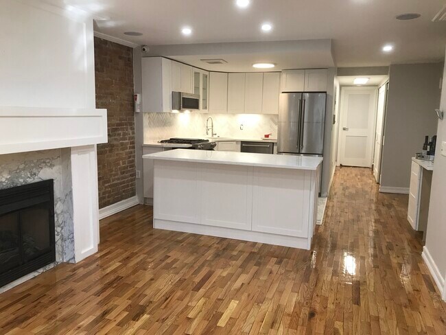 Foto del edificio - 422 Clermont Ave