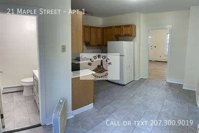 Foto del edificio - 21 Maple St