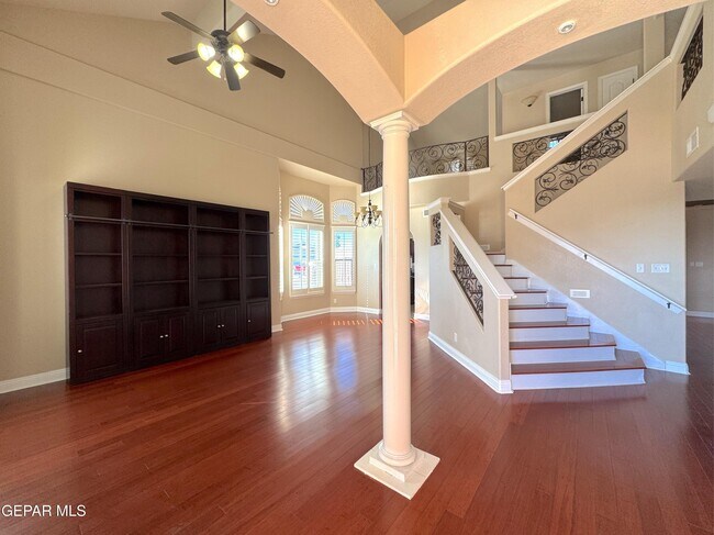 Foto del edificio - 413 Claiborne St