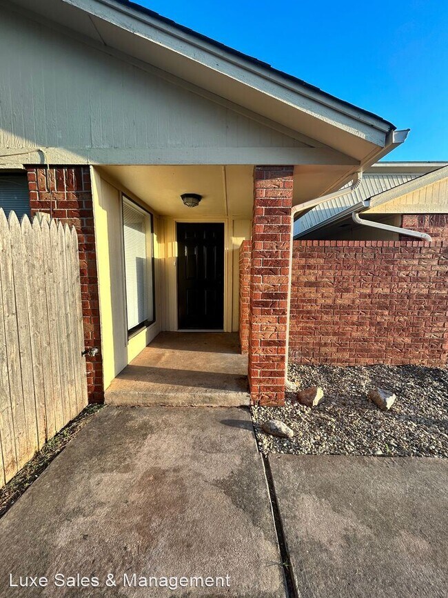 Foto del edificio - 2 br, 2 bath House - 1307 Summerton Place
