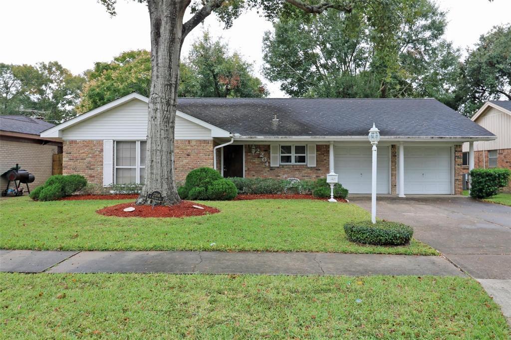 Primary Photo - 2204 N Rayburn Ct