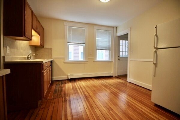 Building Photo - 47-49 Thorndike St