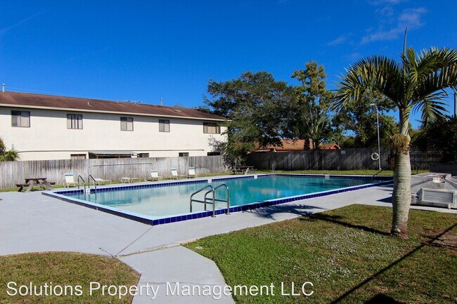Building Photo - 2 br, 2 bath House - 4721 Sisson Rd
