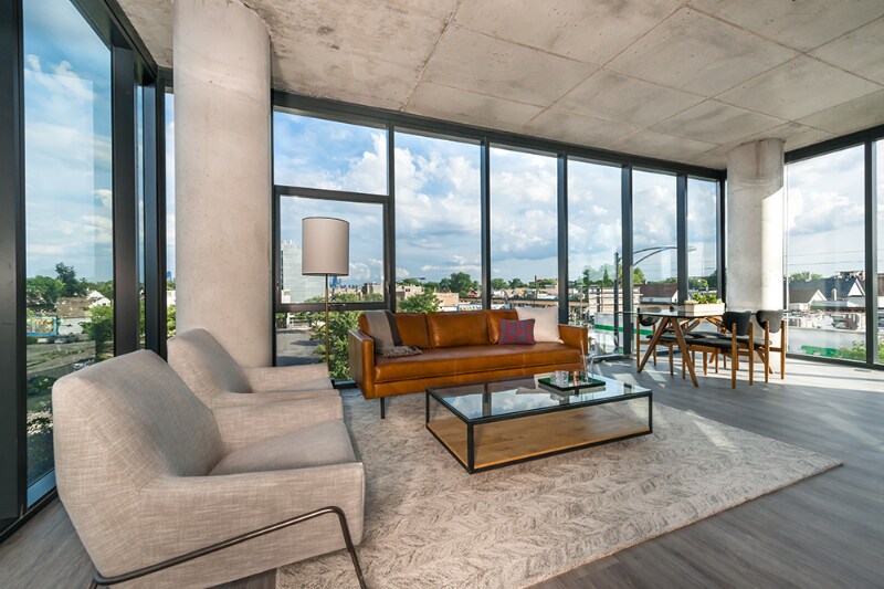 Foto principal - 2111 N Washtenaw Ave