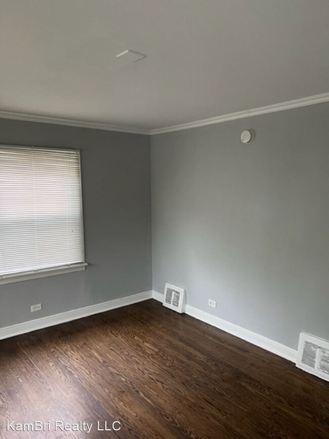 Building Photo - 3 br, 1 bath House - 18444 Palmer Ave