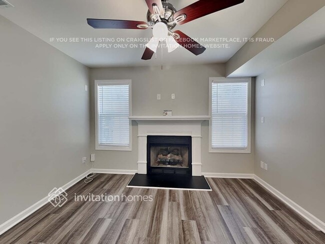 Foto del edificio - 3632 Cashew Dr