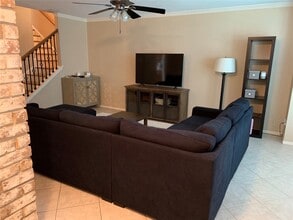 Building Photo - 13078 Trail Hollow Dr