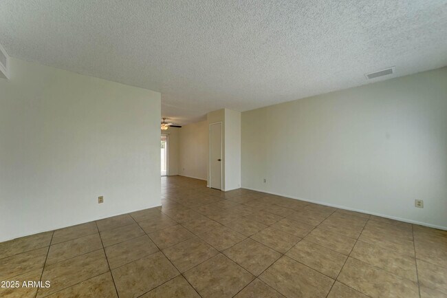 Building Photo - 7816 W Flower St