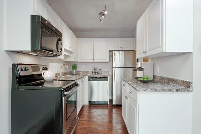 Interior Photo - Bayview Gardens