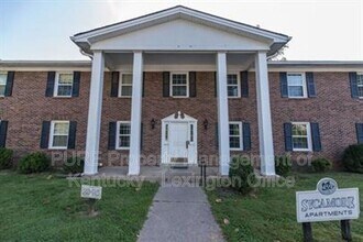 Building Photo - 459-120 Sycamore Ct