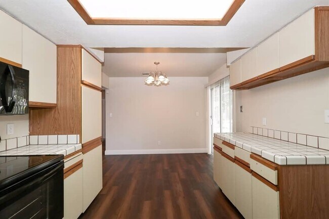 Foto del edificio - 2242 Nottingham Dr