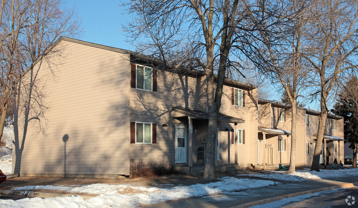 Foto del edificio - Prairie Estates Townhomes