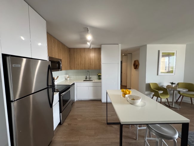 Foto del edificio - 2619 N Clark St