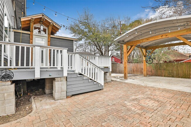 Foto del edificio - 4731 Woodside St