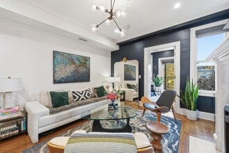 Building Photo - 812 Bloomfield St