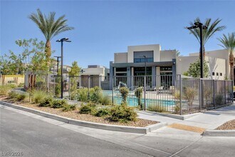 Building Photo - 11401 Gravitation Dr