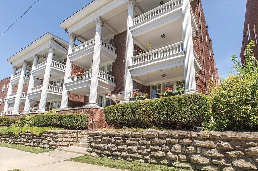 307 E 43rd St, Kansas City, MO 64111 Condo for Rent in Kansas City