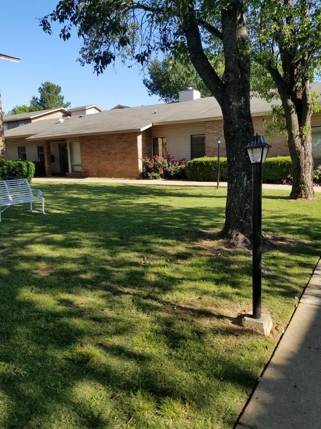 Front of Office - Magnolia Apartments