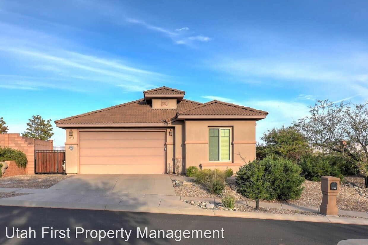 Primary Photo - 3 br, 2 bath House - 1960 N Jones Ranch Rd.