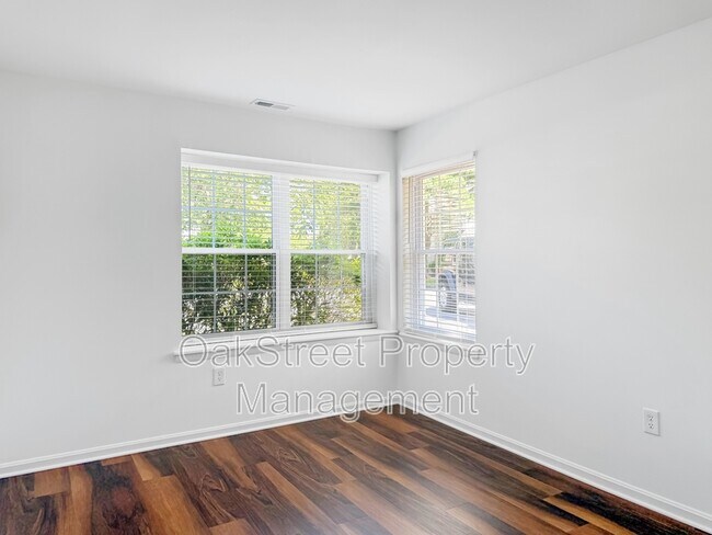 Foto del edificio - 38 Driftwood Ct