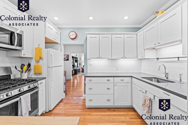 Foto del edificio - 291 Corey Rd