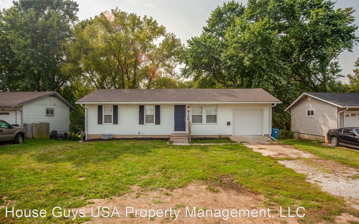 3 br, 1 bath House 8126 Sterling Ave House Rental in Raytown, MO