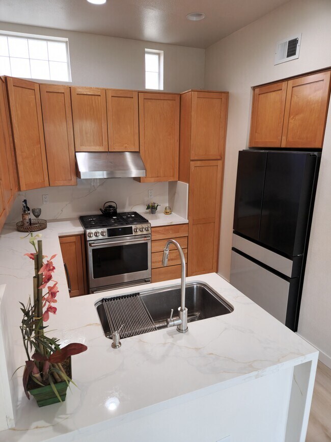 Foto del edificio - 500 Minton Ln