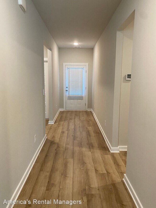 Foto del edificio - 4 br, 2 bath House - 70 Avalon Way