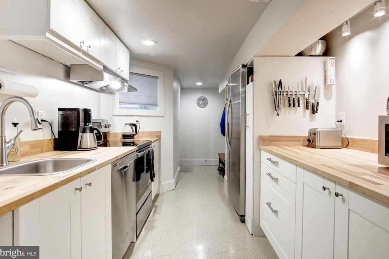 Photo - 2947 Tilden St NW (Washington, DC)