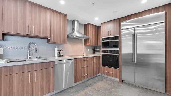 Building Photo - 19400 Turnberry Way