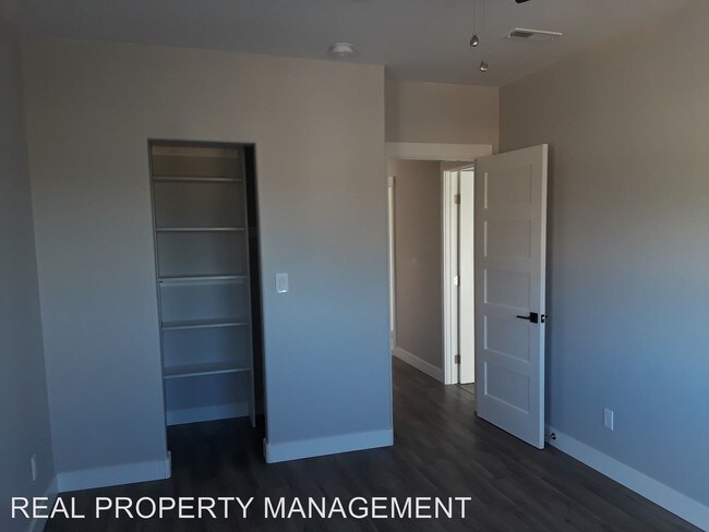 Building Photo - 2035 Claudan Rd