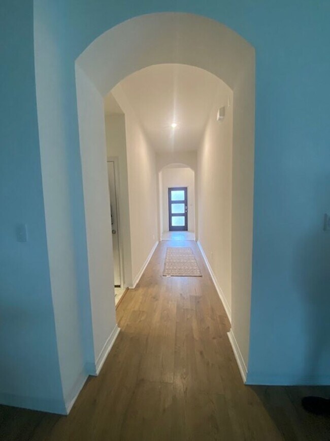 Foto del edificio - Gorgeous 3 Bed 2 Bath Home in La Cima with Fenced Yard!