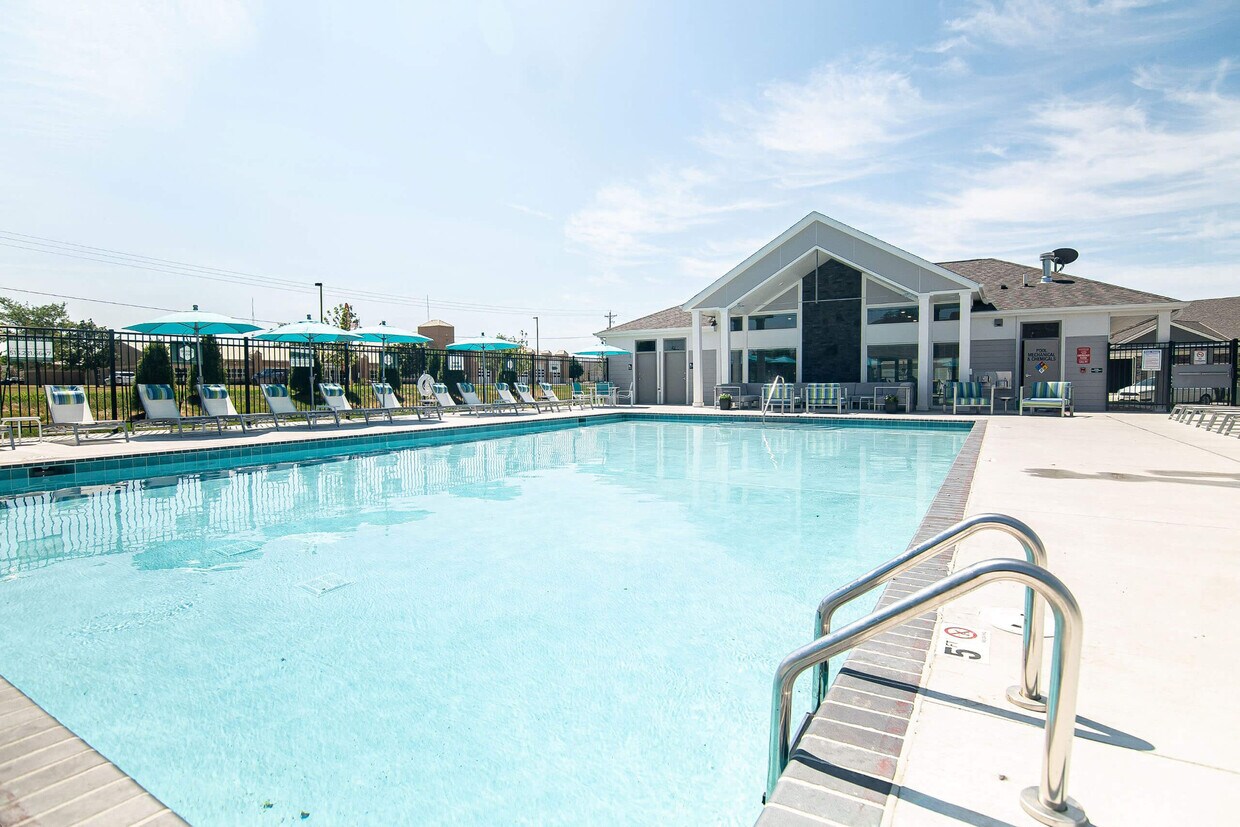Foto principal - Centennial Crossing