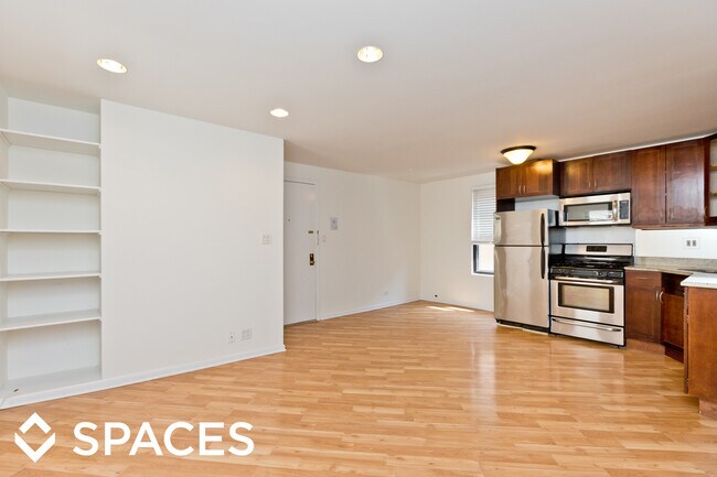 Foto del edificio - 2518 N Southport Ave