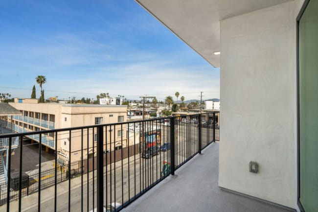 Building Photo - 5550 Bonner Ave