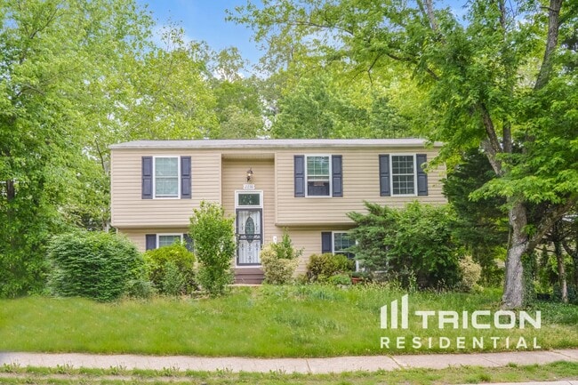 Building Photo - 2238 Wakefield Cir