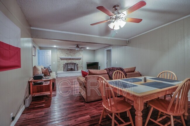 Foto del edificio - 2837 66th St