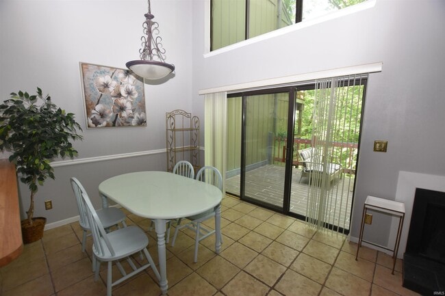 Foto del edificio - 9022 S Pointe Ridge Ln