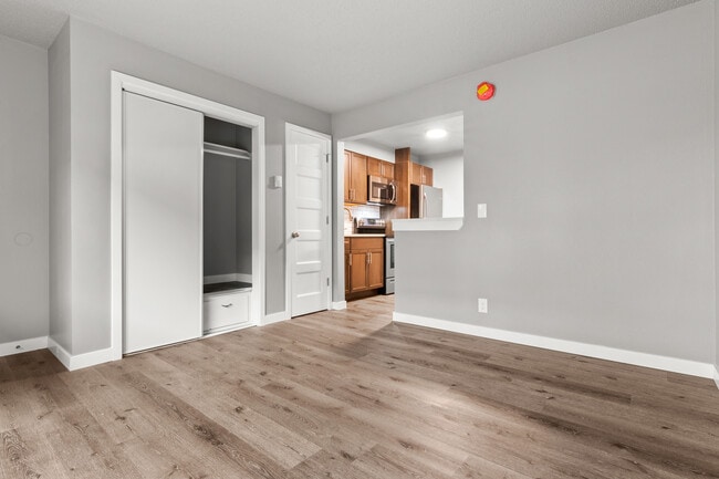 Building Photo - White Rock Apartments